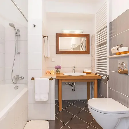 Lucica Apartman